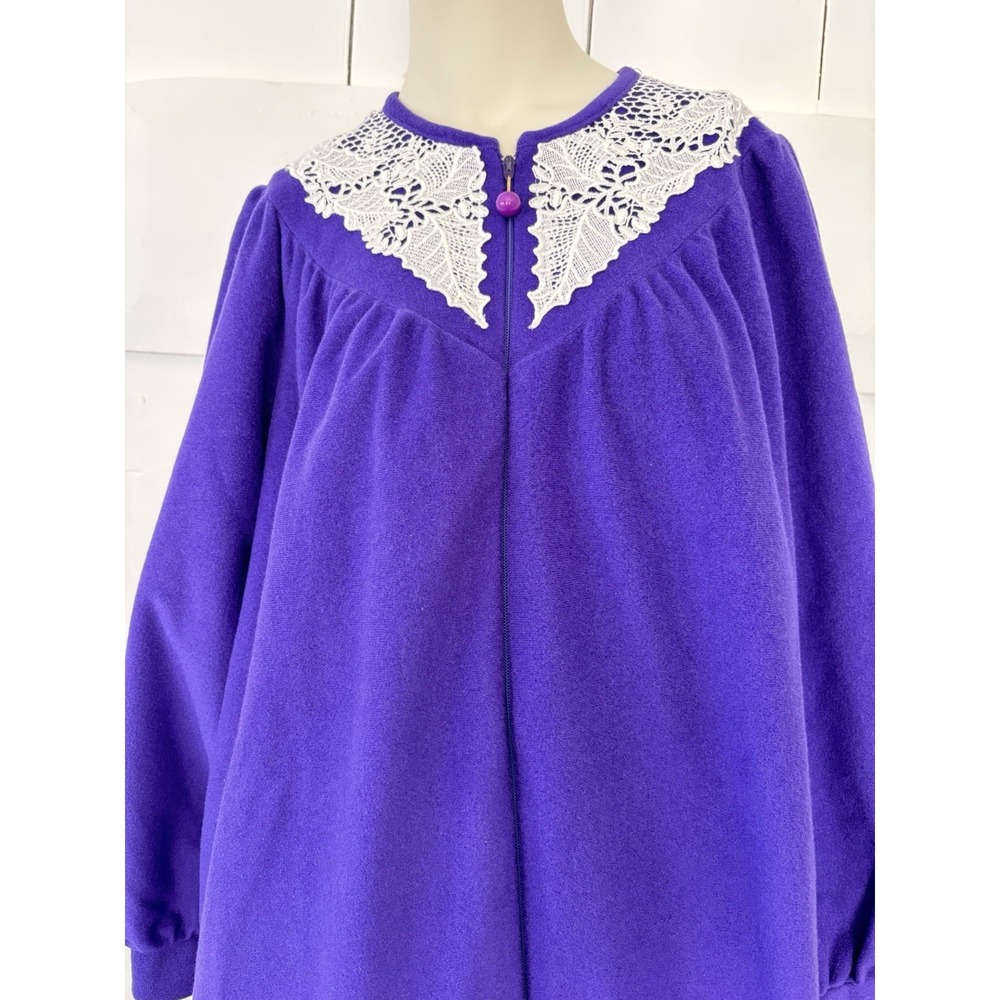 Vintage Carriage Court Sears Purple Zip-Up Womens Nightgown Robe Housecoat NWT